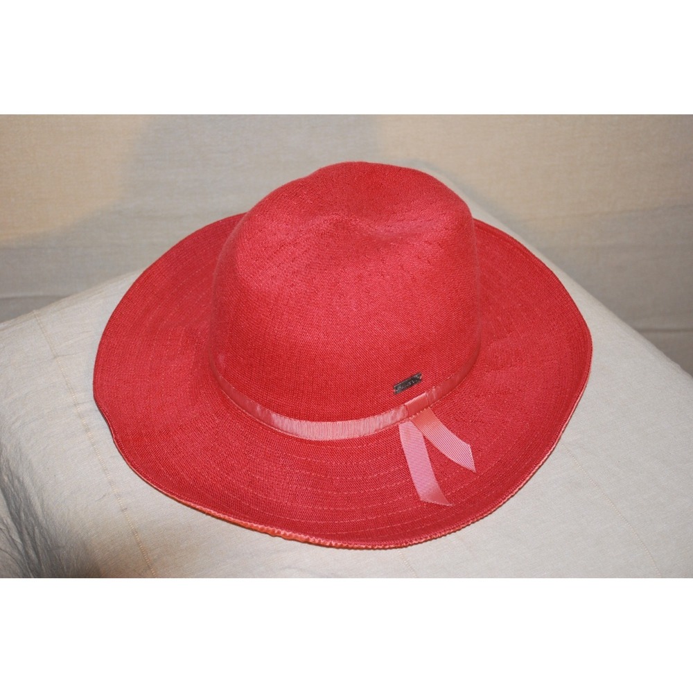Kangol Cloche Hat Wide Brim Soft Red Women's size Medium Sweet Corn-Siren - Picture 1 of 5